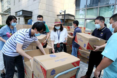 【關愛員工】情系職工，端午慰問暖人心2_副本.jpg